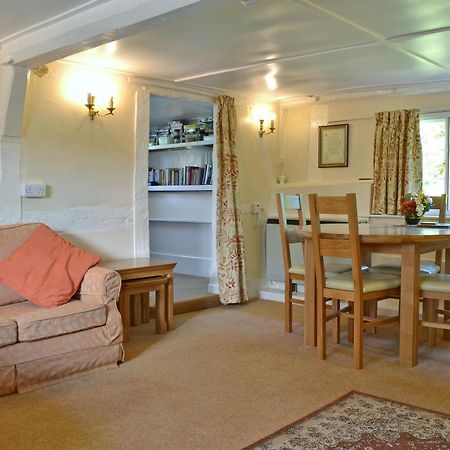 October Cottage Collingbourne Kingston Exteriör bild