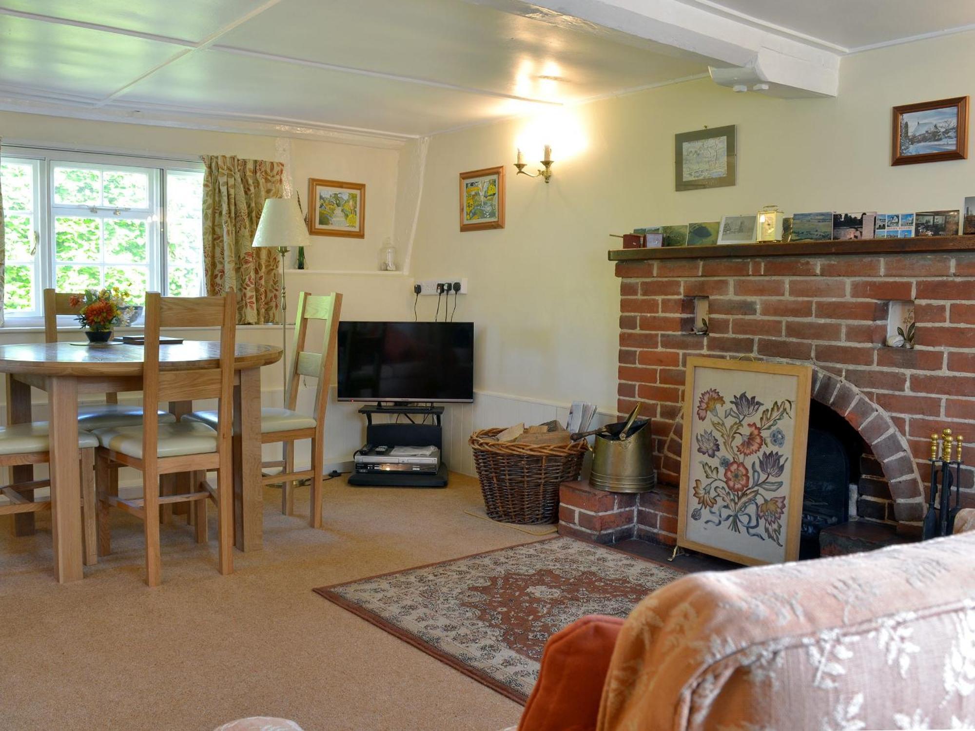 October Cottage Collingbourne Kingston Exteriör bild